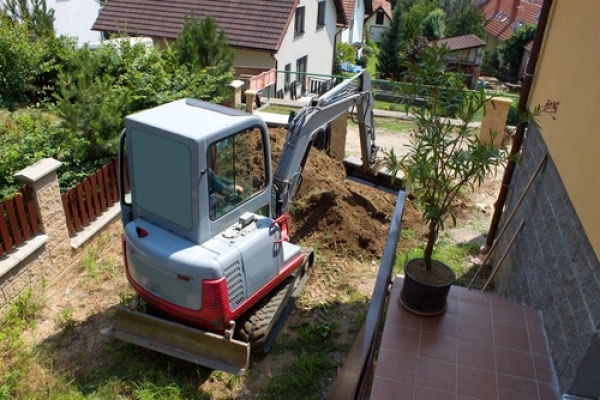 mini-excavator_rental_compact_power.jpg